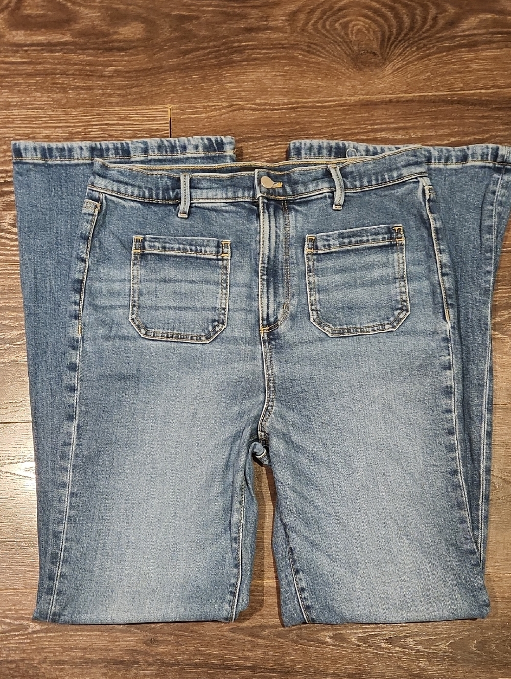 ❤️ ANN TAYLOR HIGH RISE WIDE LEG PATCH POCKET JEANS, 10 (30) - Picture 3 of 10